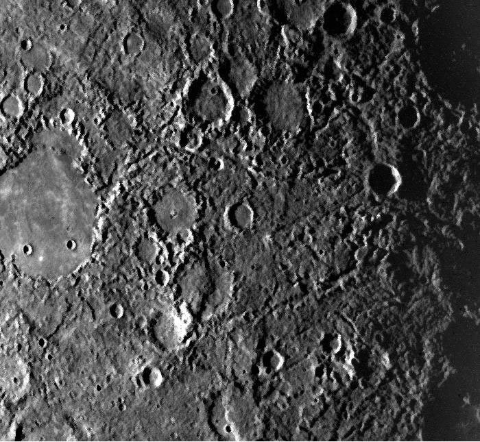 "Địa hình kỳ lạ" hình thành tại điểm đối cực của hố va chạm Caloris.