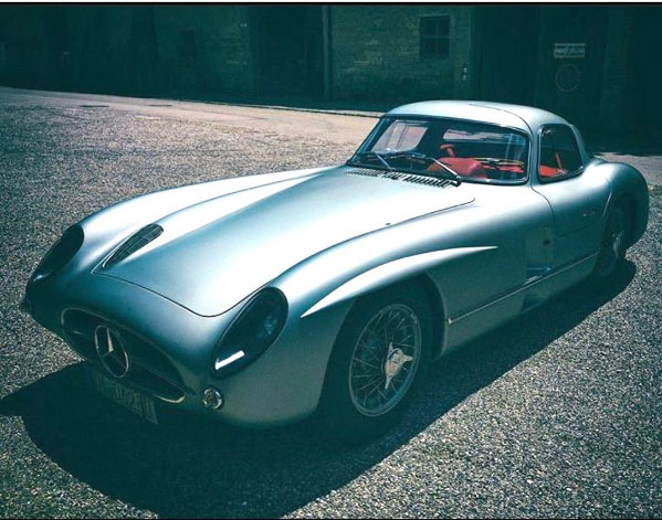 mercedes-benz-300-slr-uhlenhaut-coupe-8