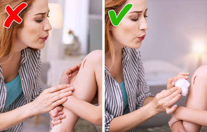 thoi-quen-co-hai-8 Liếm và thổi vào vết thương nhỏ