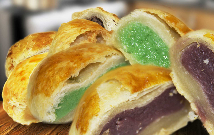 Hopia là tên gọi những chiếc bánh Trung thu của người Philippines.